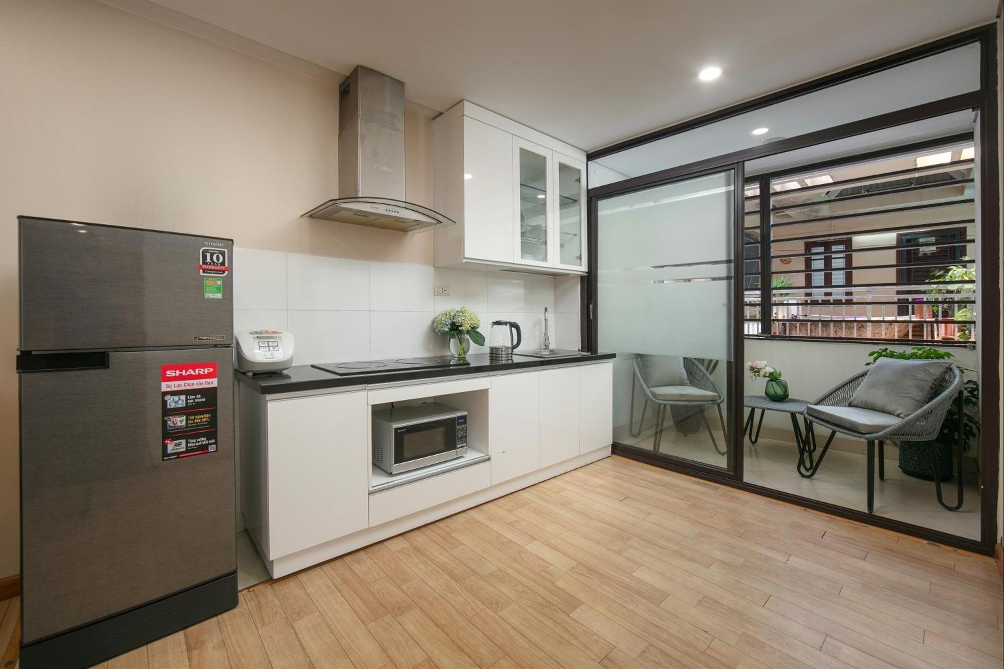 Hb Serviced Apartment - 121B Quan Hoa Hanoi Exterior foto