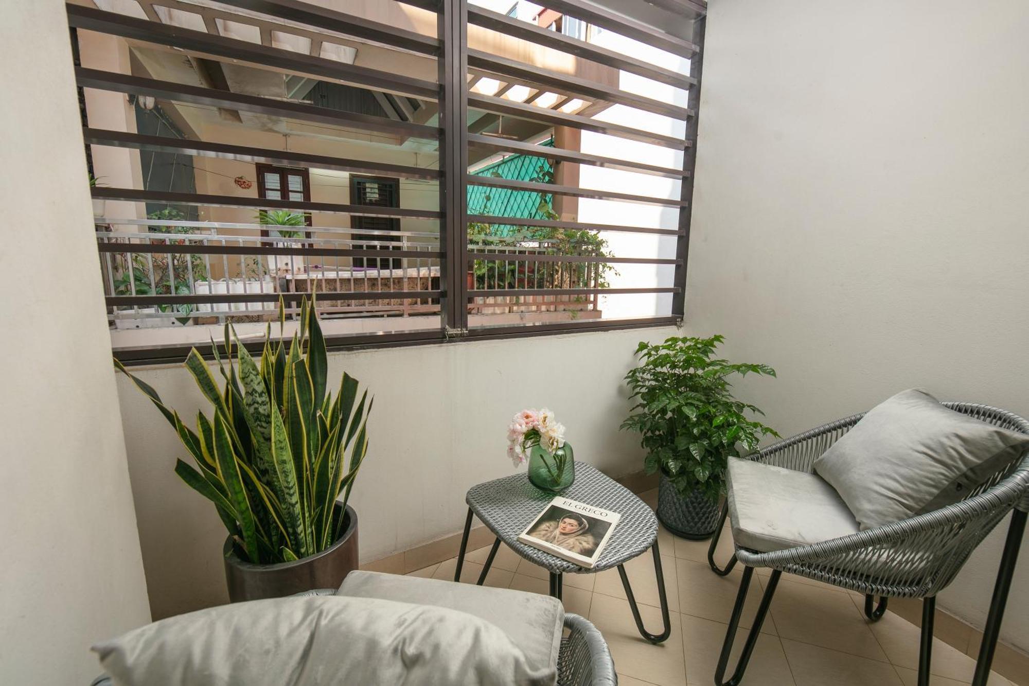 Hb Serviced Apartment - 121B Quan Hoa Hanoi Exterior foto